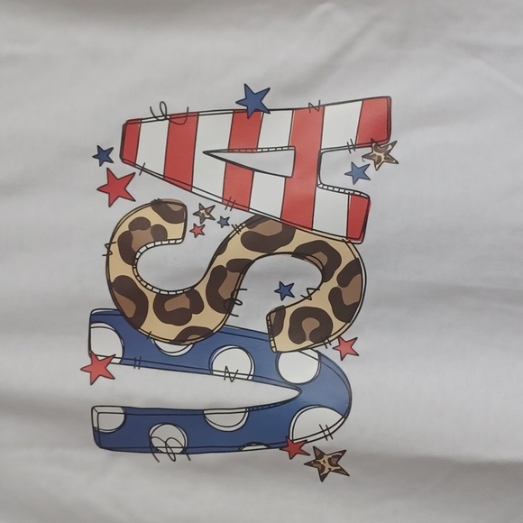 NEW Handcrafted Custom-USA Women's Short Sleeved Tshirt - Picture 2 of 4